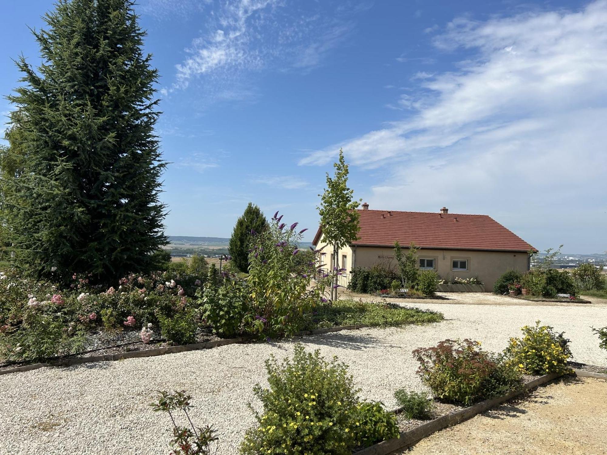 L'Intemporel Cernay-les-Reims Exterior photo